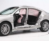 2011 Nissan Maxima IIHS Side Impact Crash Test Picture
